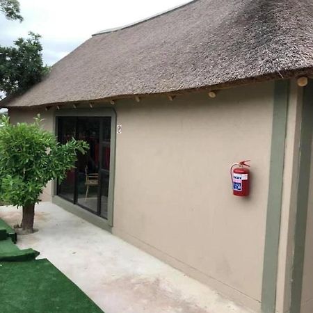 Lehae Lodge Acornhoek Ngoại thất bức ảnh
